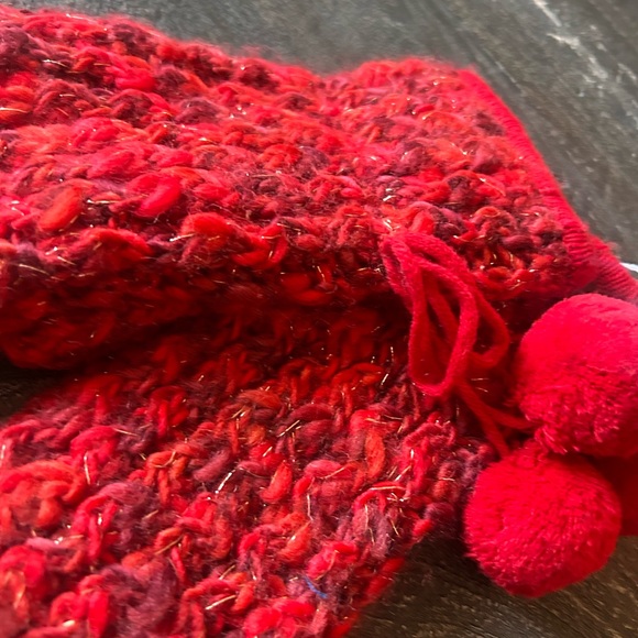 Coach Vintage New with Tags Red Abbey Mittens - Picture 5 of 6